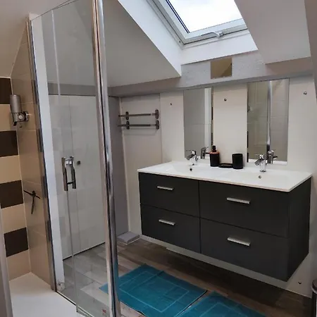 Chez Mamie Apartment *